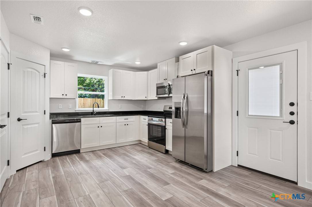 Temple, TX 76501,614 S 24th ST