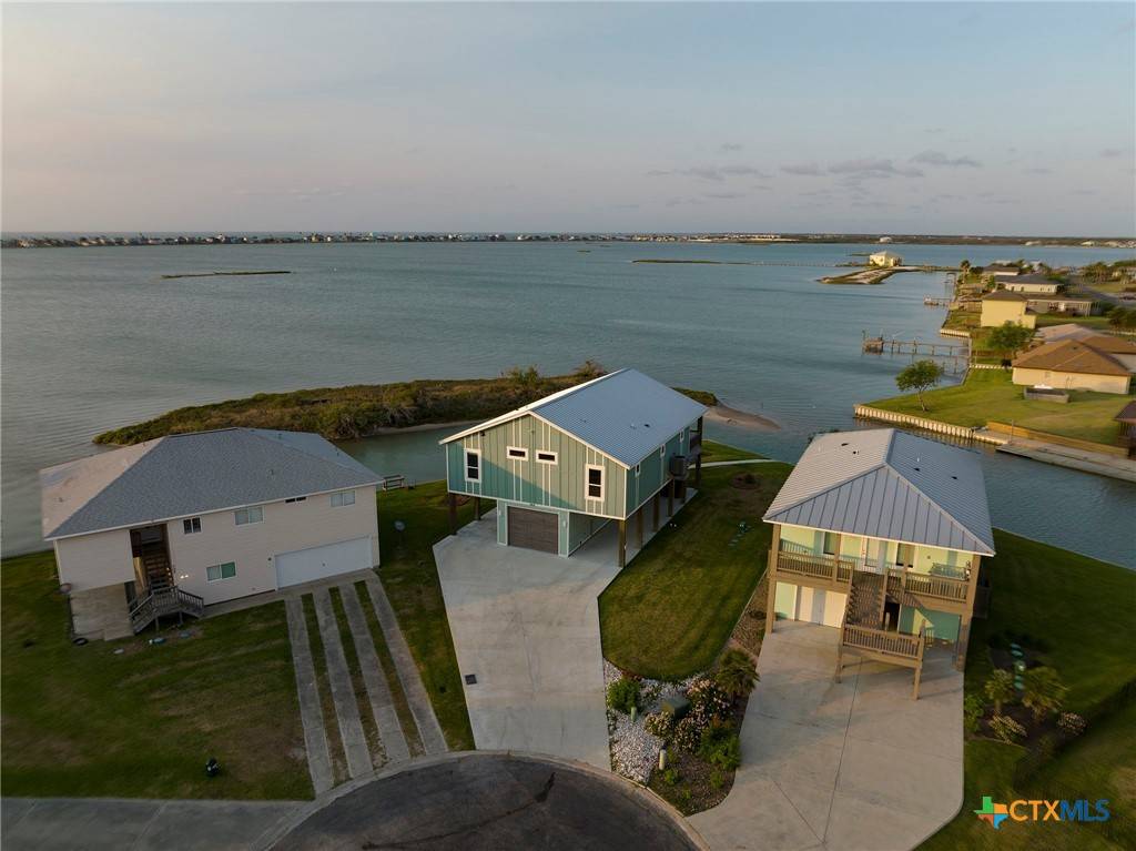 Rockport, TX 78382,121 BUFFLEHEAD LN