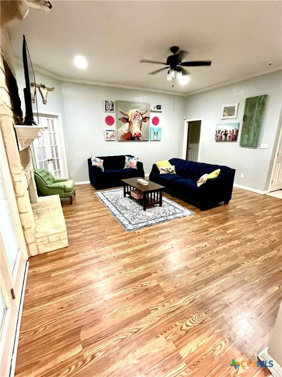 Hewitt, TX 76643,509 Sapphire BLVD