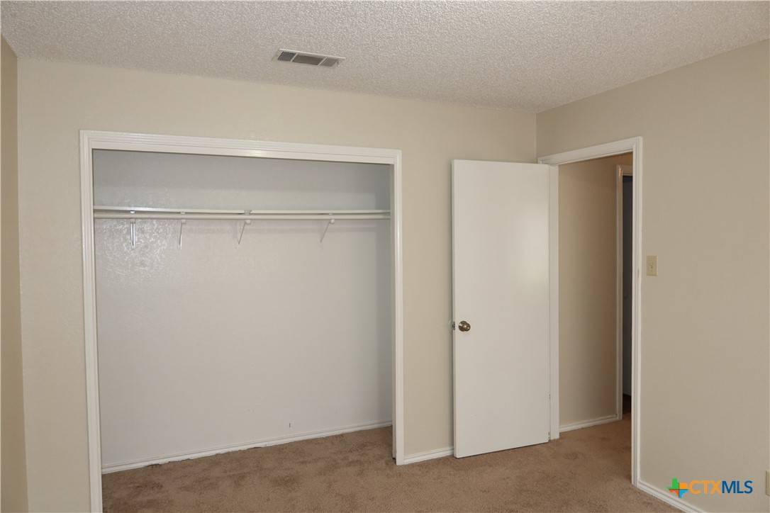 Killeen, TX 76549,2251 Hilltop LOOP