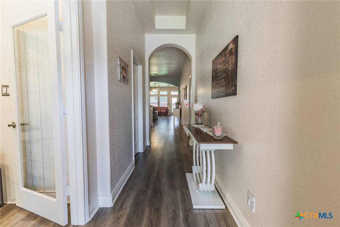 Seguin, TX 78155,2130 Rustling WAY