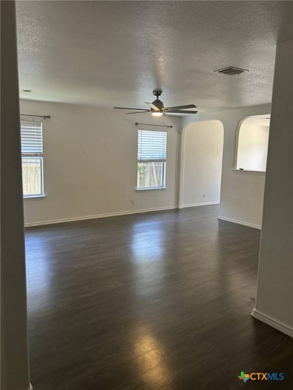 New Braunfels, TX 78130,349 Hummingbird DR