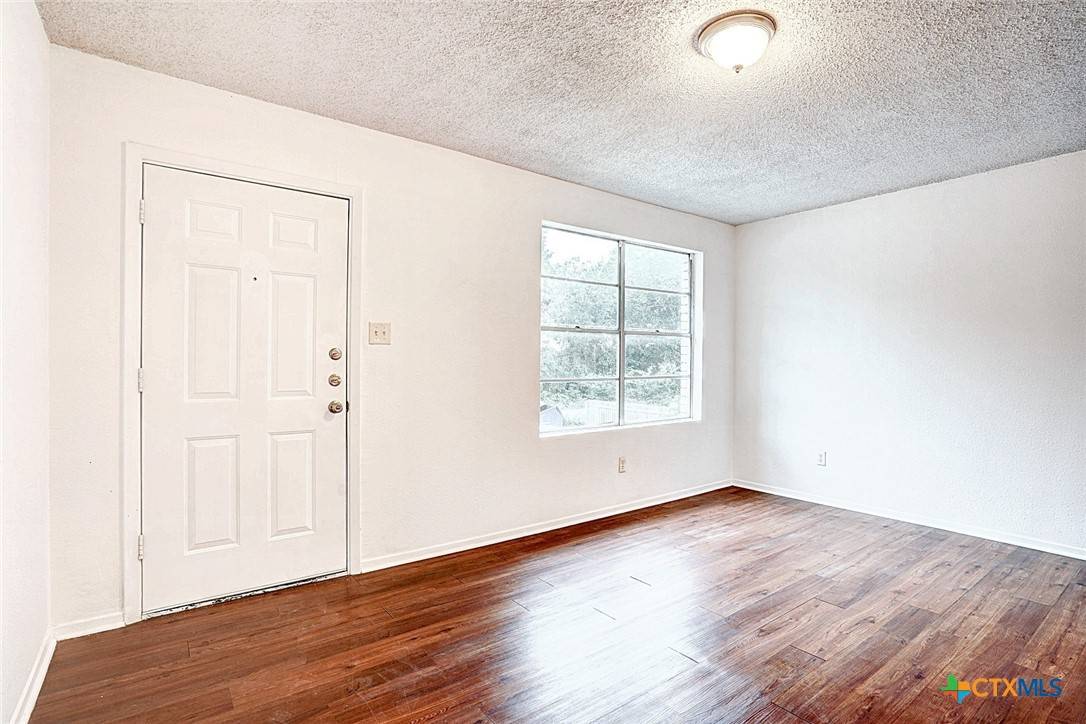 San Marcos, TX 78666,726 Old Martindale RD