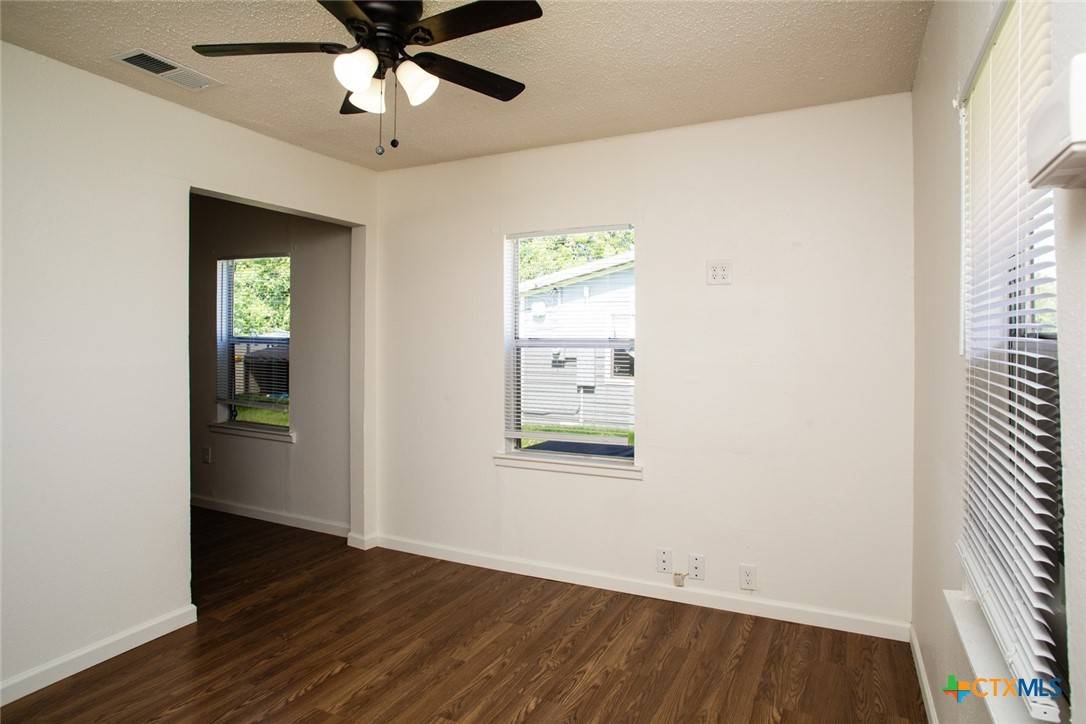 Copperas Cove, TX 76522,505 W Washington AVE