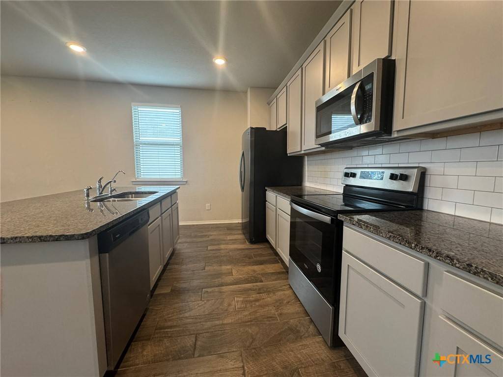 Seguin, TX 78155,2548 Hiddenbrooke TRCE