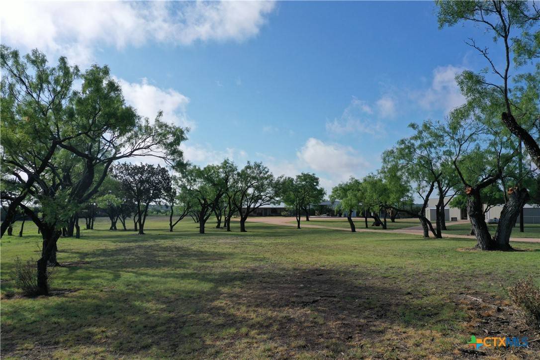 Lampasas, TX 76550,8011 S Highway 281