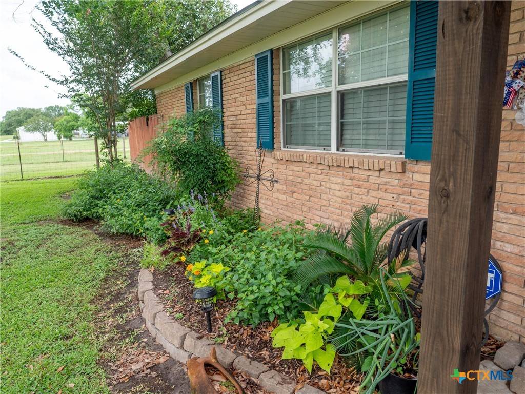 Victoria, TX 77904,211 Wearden DR