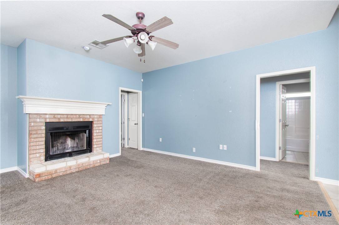 Temple, TX 76502,5204 Southern Crossing DR
