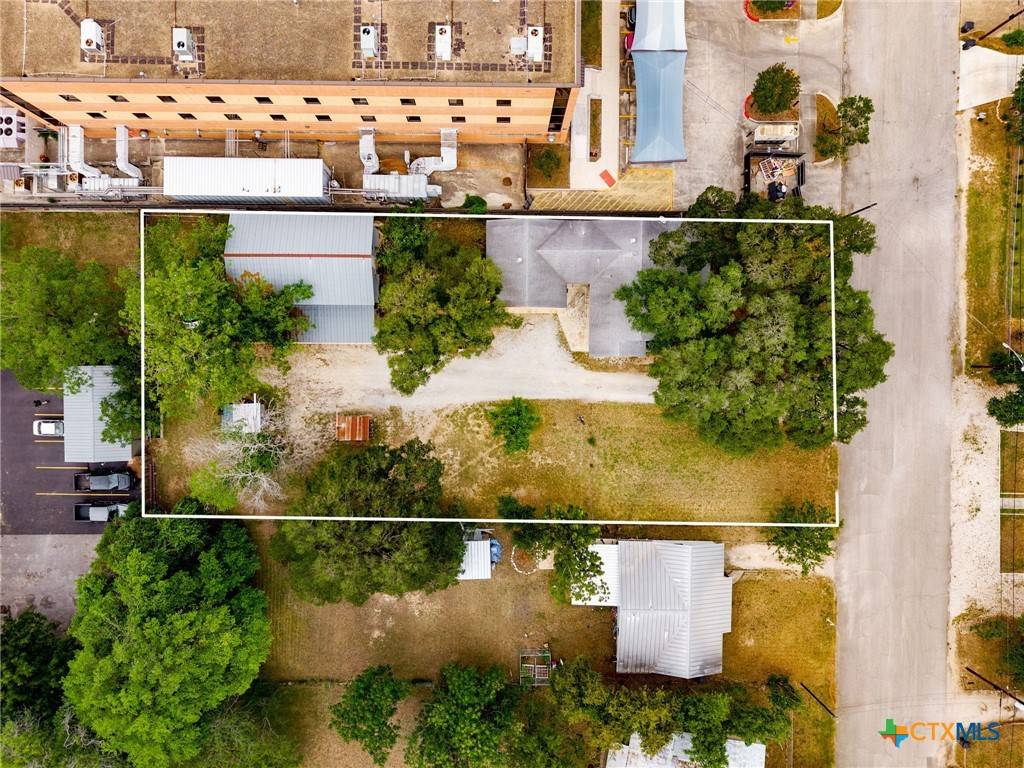 New Braunfels, TX 78130,571 N Houston AVE