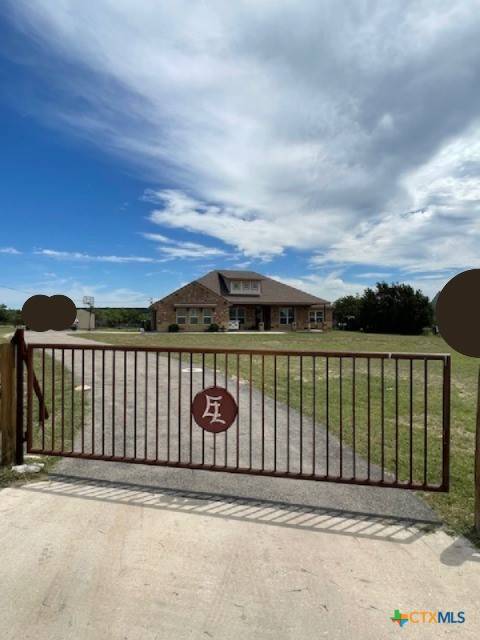 Kempner, TX 76539,5618 County Road 3300
