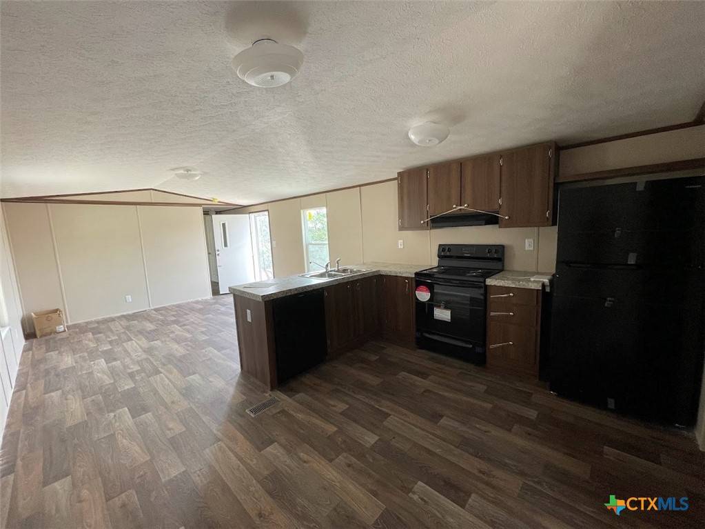 Canyon Lake, TX 78133,377 Buck TRL #7