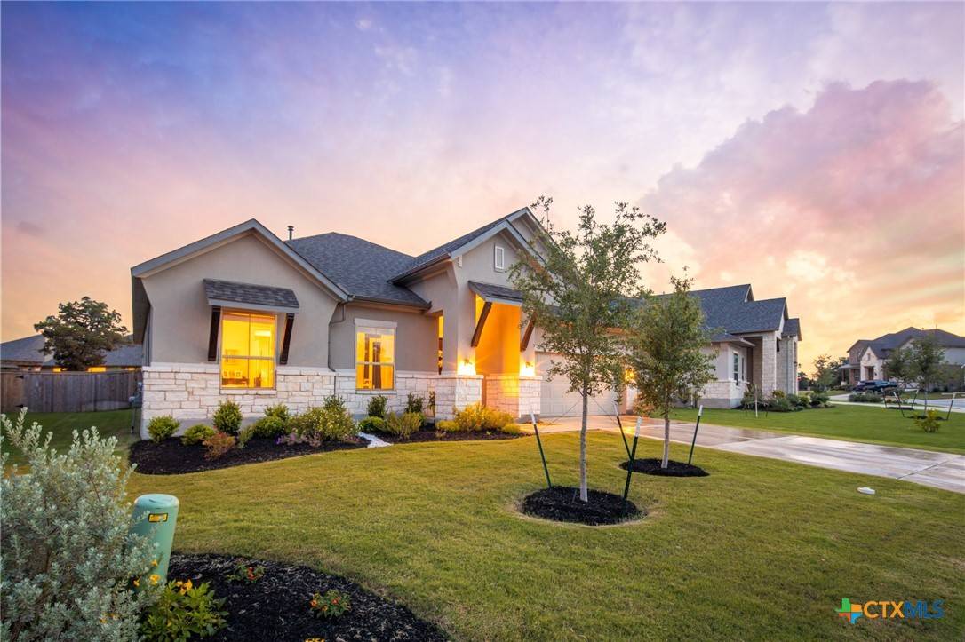 New Braunfels, TX 78132,920 Carriage LOOP