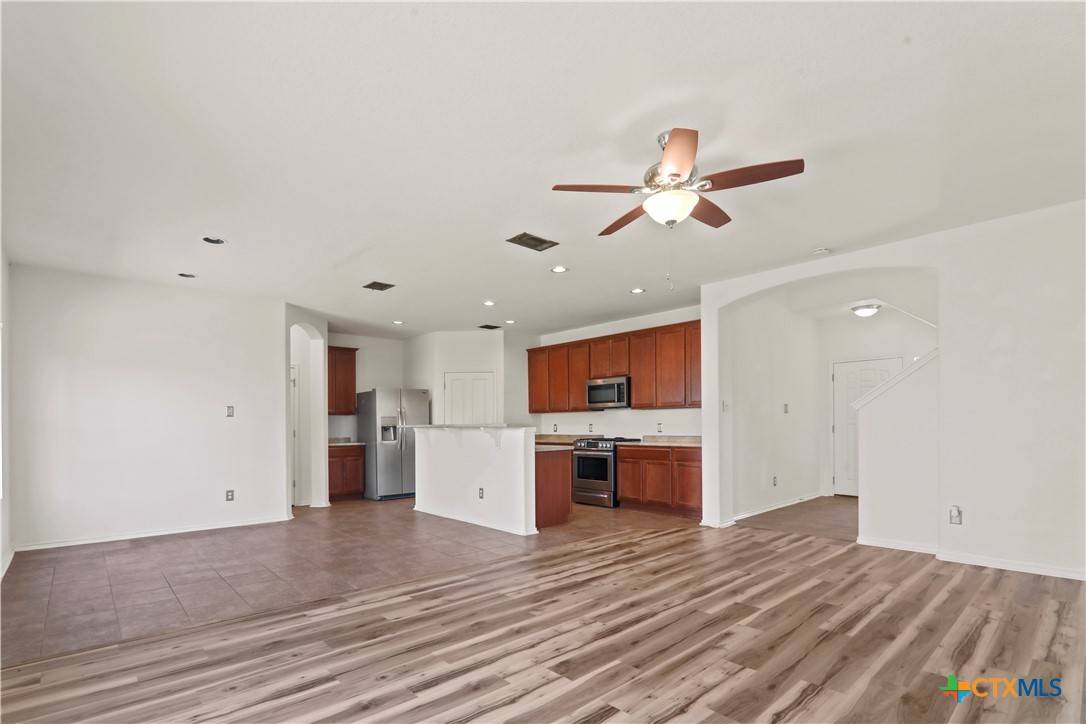 Hutto, TX 78634,232 Wells BND