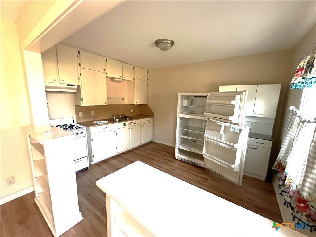 Victoria, TX 77901,3703 Billy DR