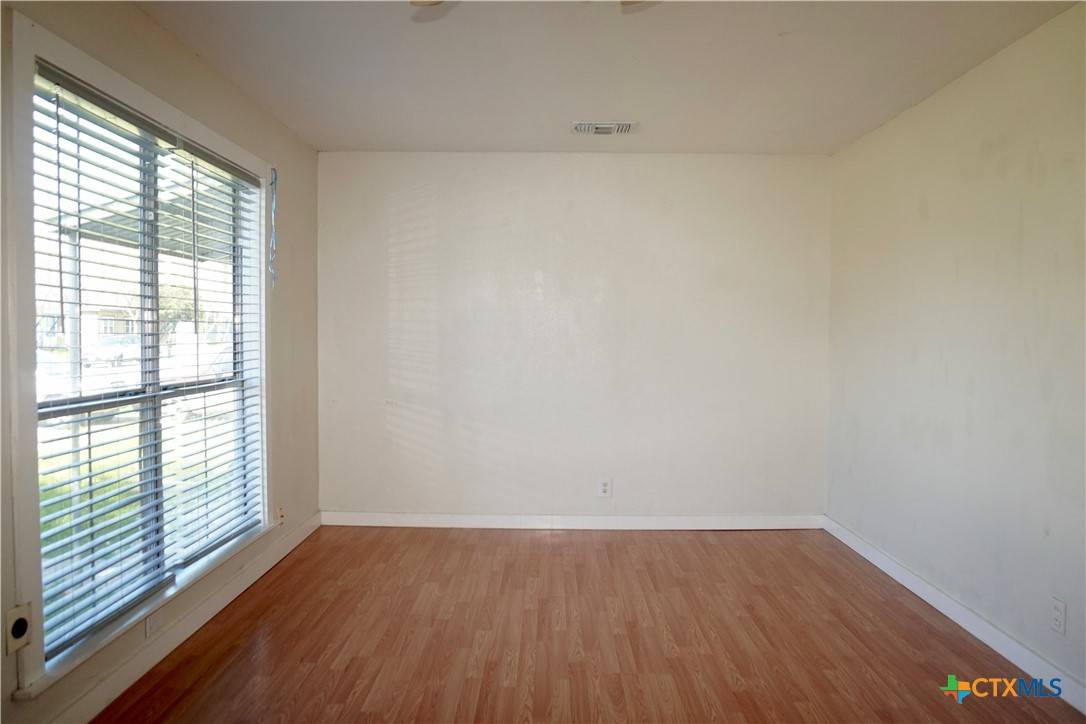 San Marcos, TX 78666,1006 Haynes ST