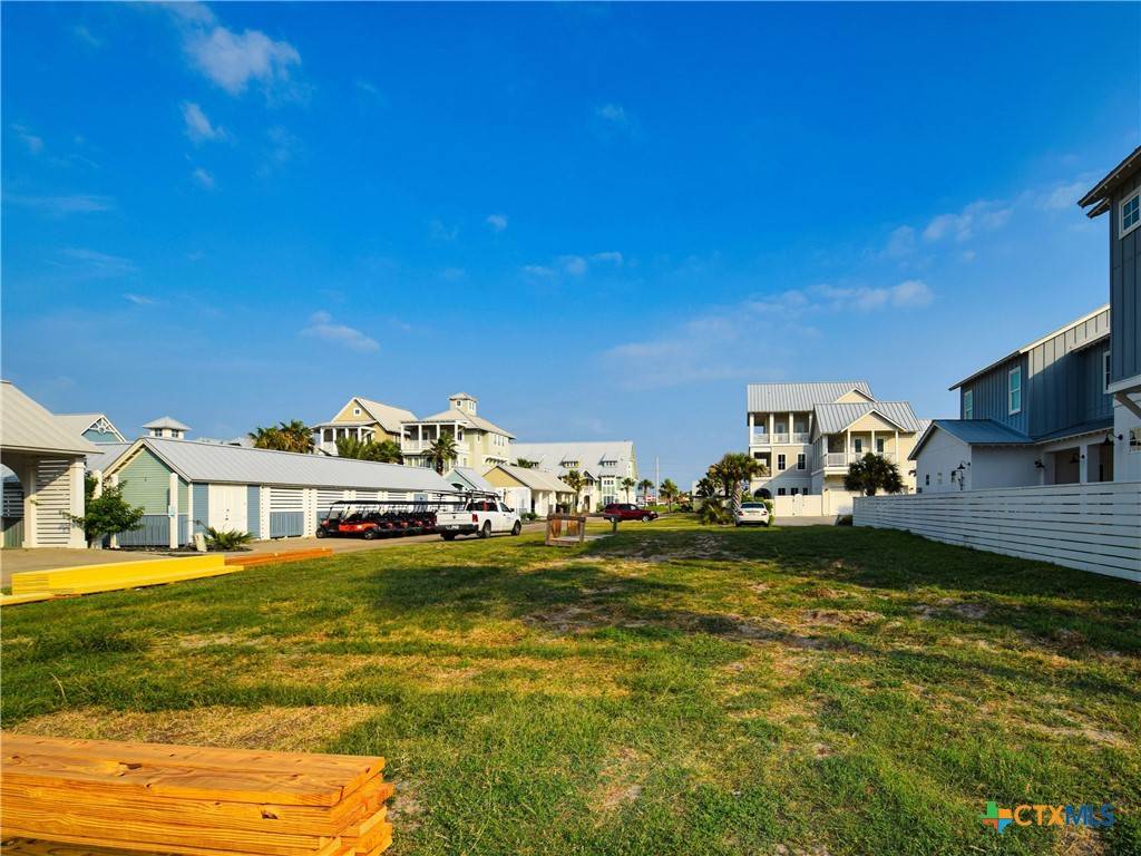 Port Aransas, TX 78373,153 Sunrise Avenue AVE