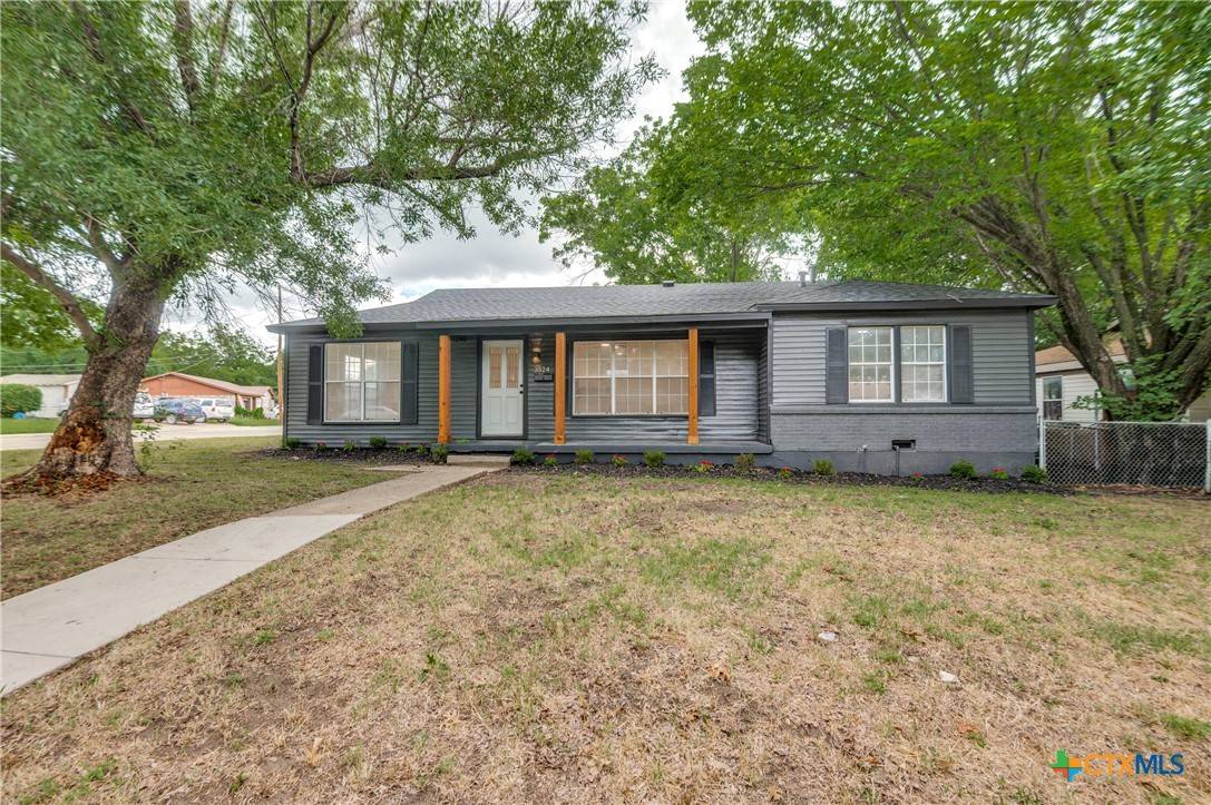 Fort Worth, TX 76117,3524 Swan ST