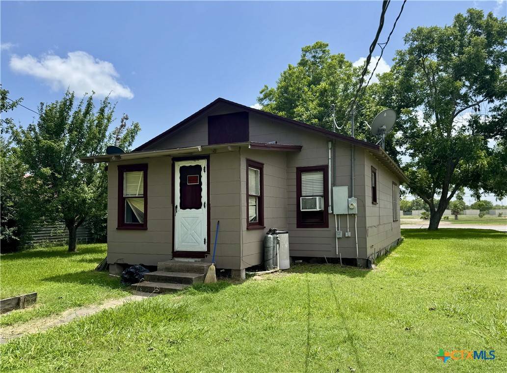 Bloomington, TX 77951,12481 TX-185