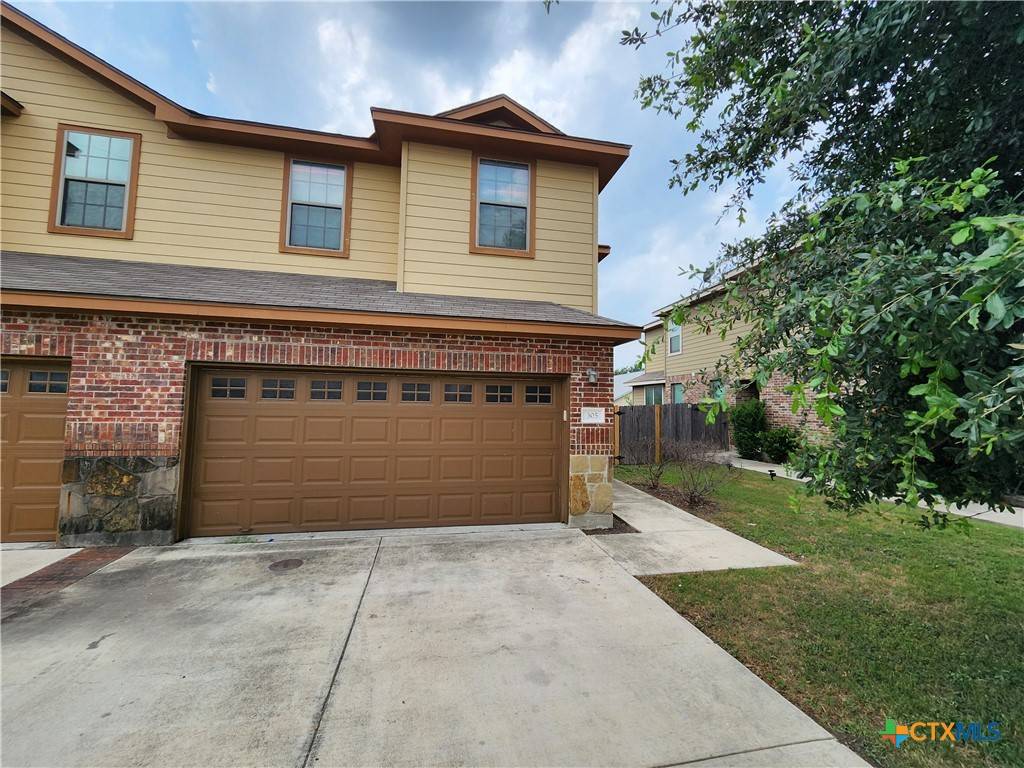 New Braunfels, TX 78130,305 Rosalie DR