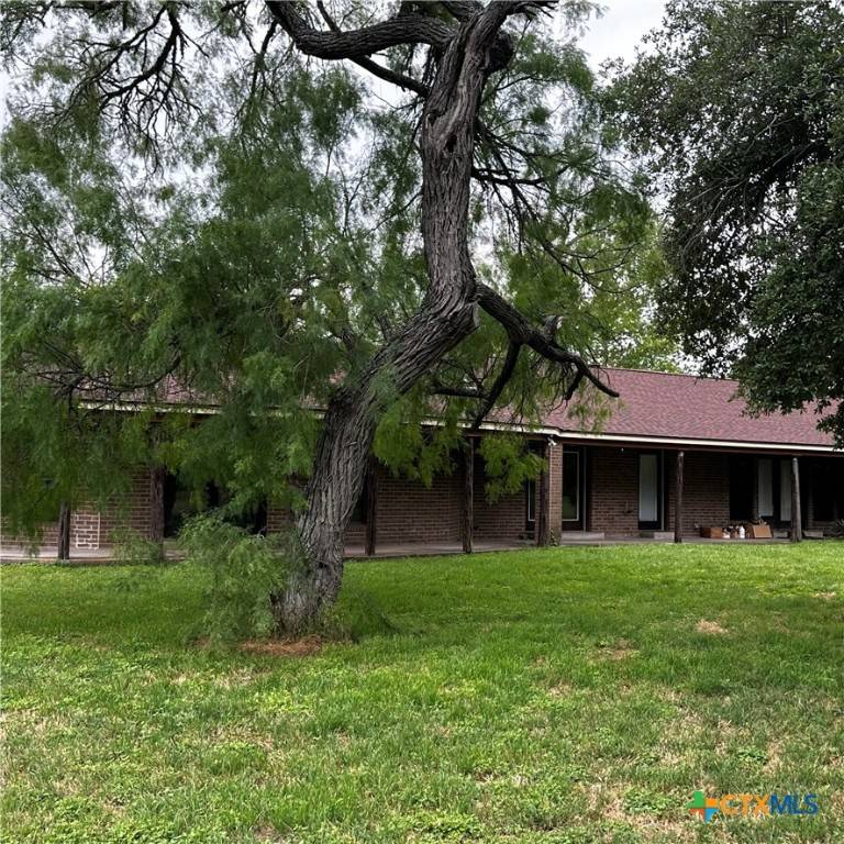 Cuero, TX 77954,383 Fm 766