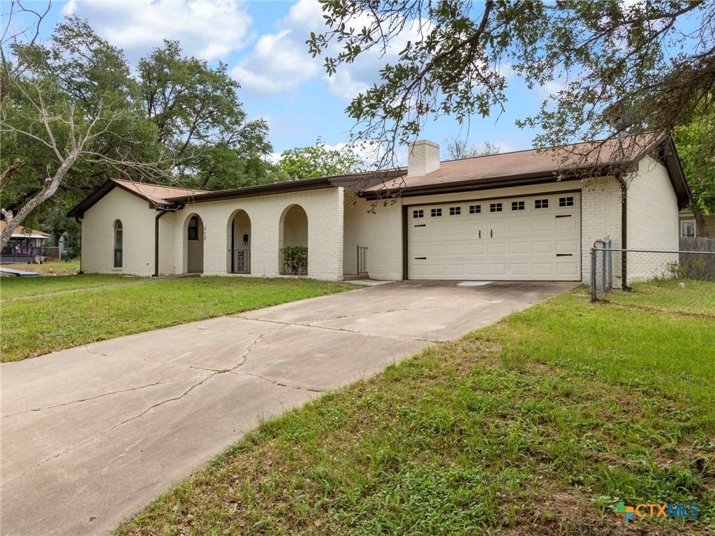 Rockdale, TX 76567,220 E Belton AVE