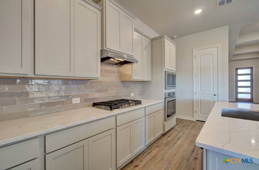 New Braunfels, TX 78132,1816 Heritage Maples