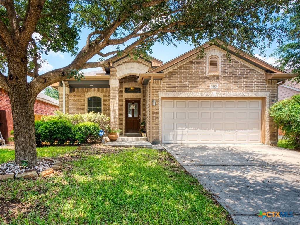 Helotes, TX 78023,9823 Amberg PATH