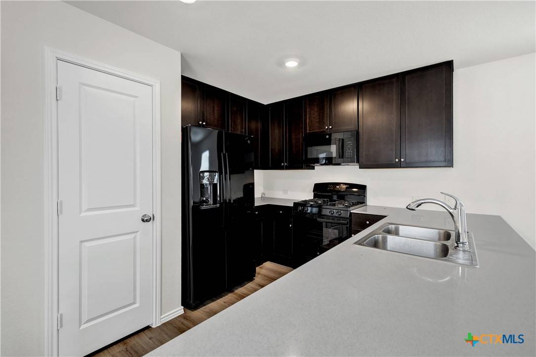 San Marcos, TX 78656,231 Gabbro GDNS