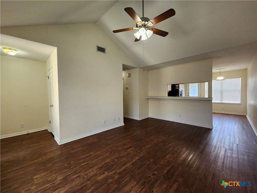 New Braunfels, TX 78130,249 Glenbrook