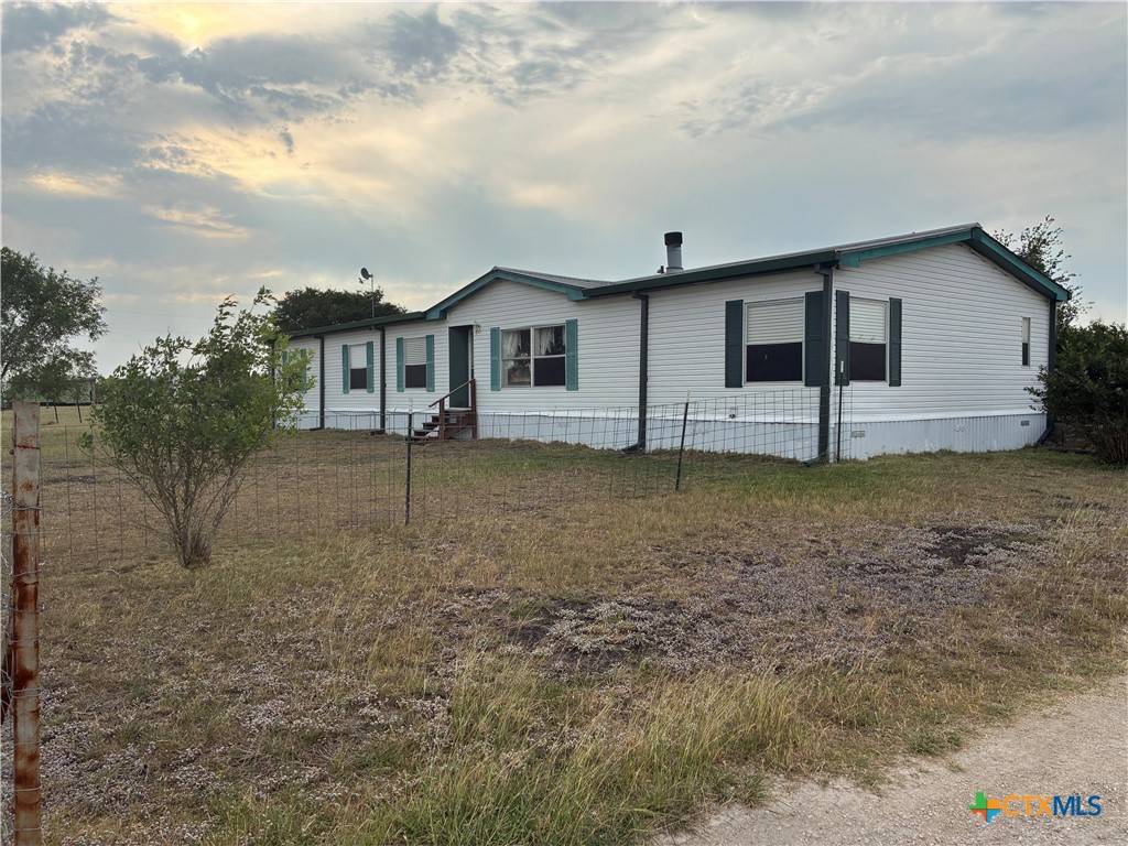Kingsbury, TX 78638,5620 Fm 1339