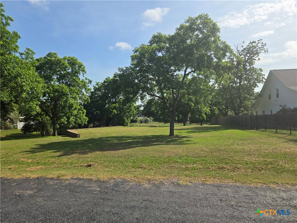 Victoria, TX 77904,5A Jade DR #A