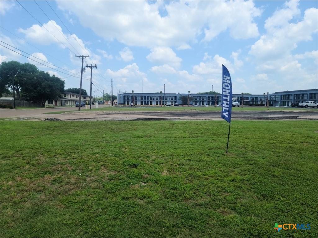 Victoria, TX 77901,3106 Houston HWY