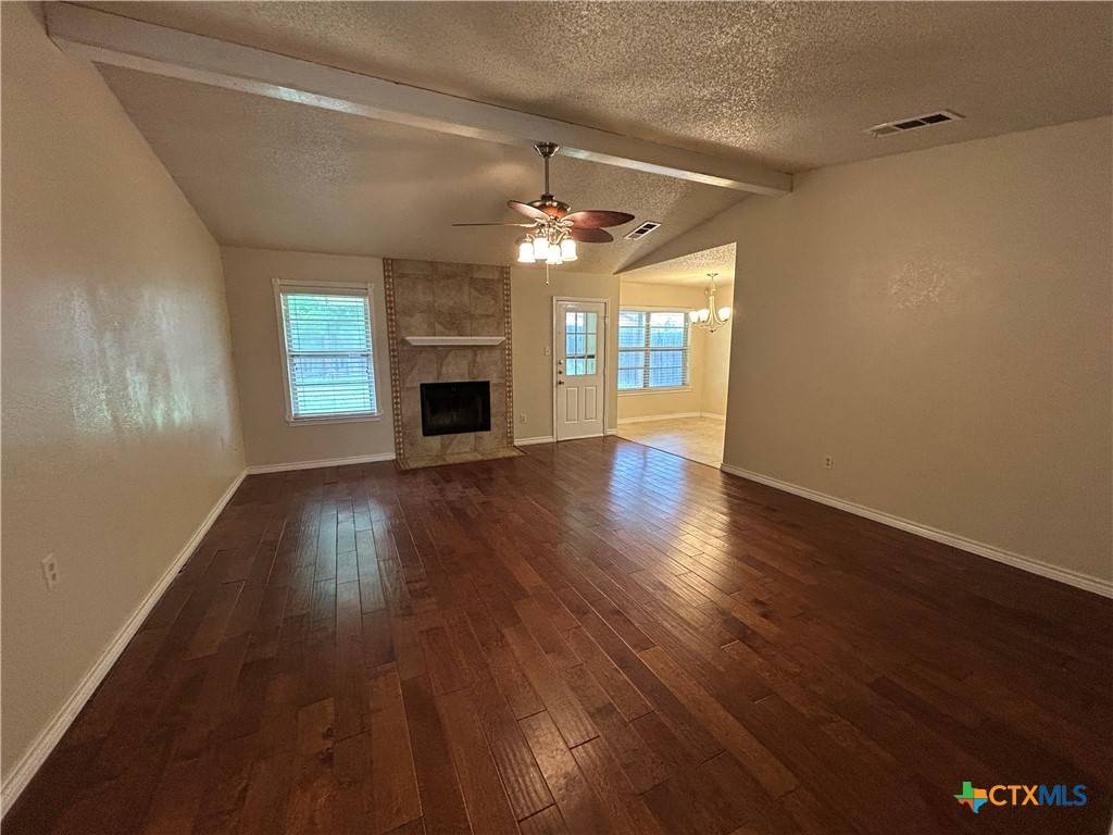 Killeen, TX 76543,1411 Opal RD