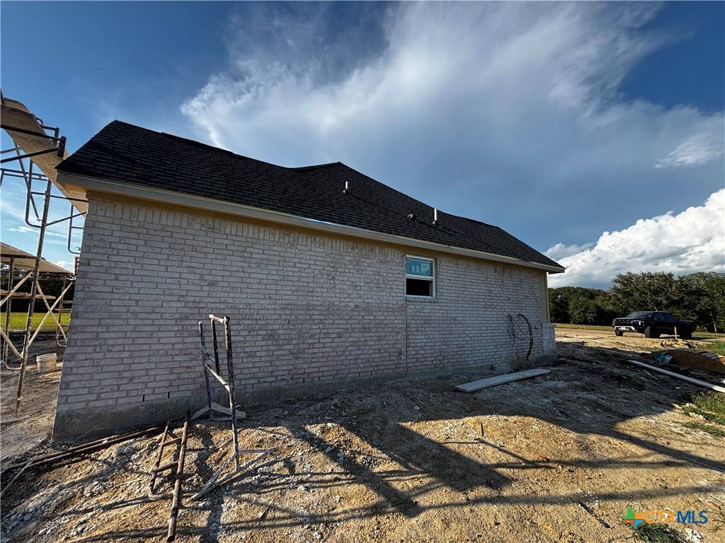 Palacios, TX 77465,223 River Tree DR