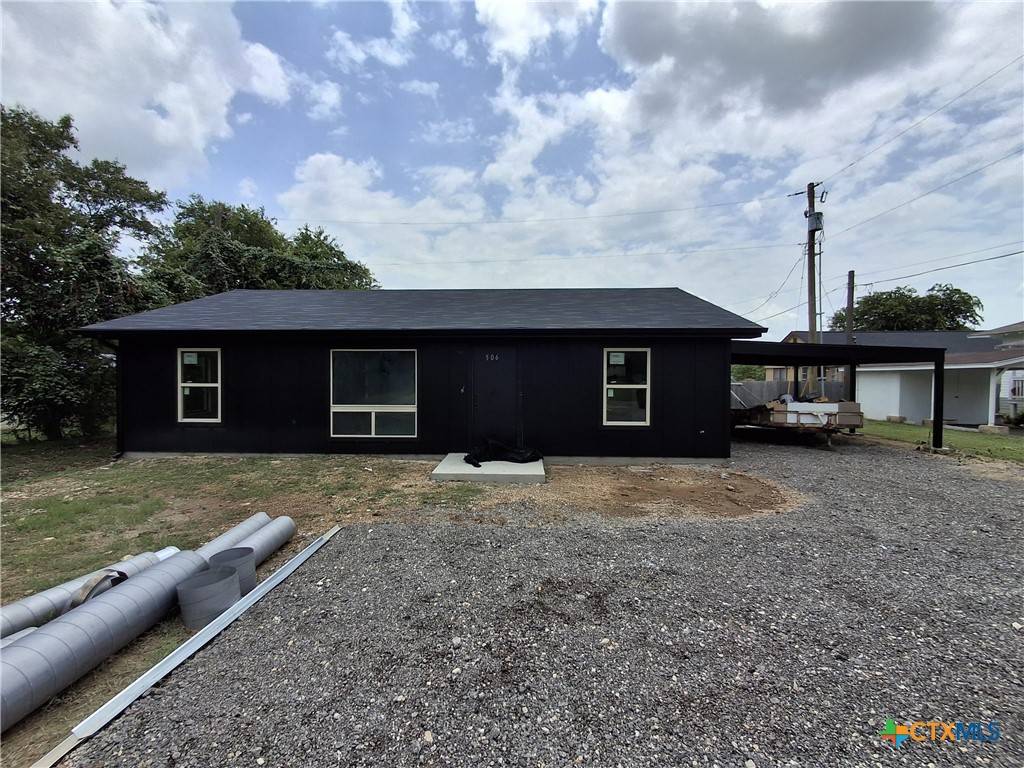 Belton, TX 76513,506 E Avenue R
