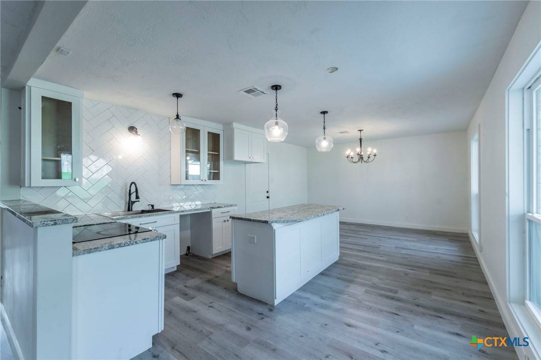 Temple, TX 76502,4013 Valley View DR
