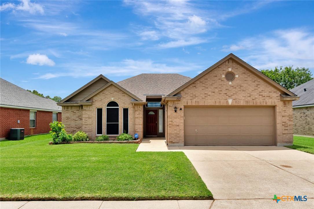 Victoria, TX 77904,205 Arabian DR