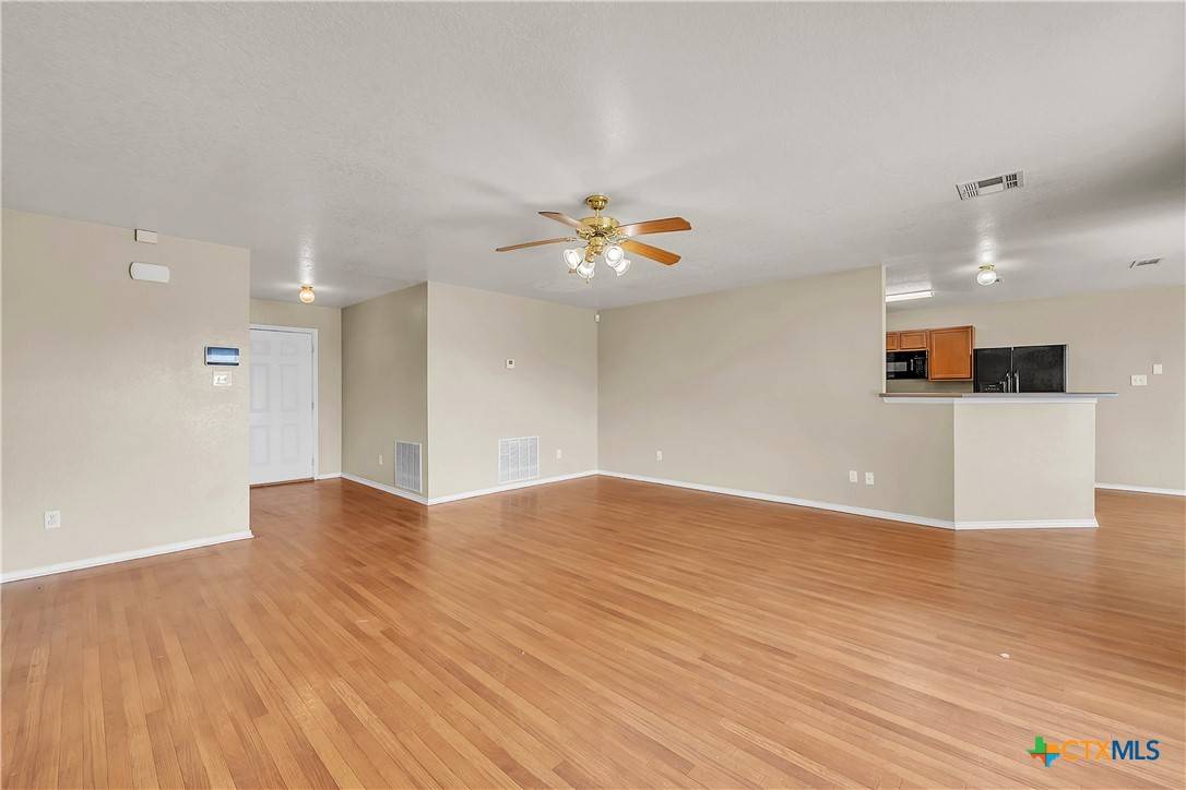 Killeen, TX 76549,5202 Holster DR