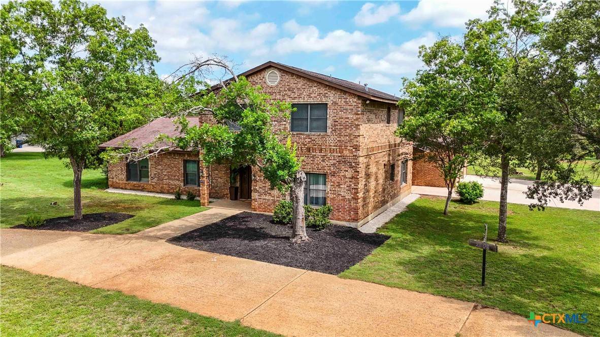 New Braunfels, TX 78132,2406 Northwoods DR