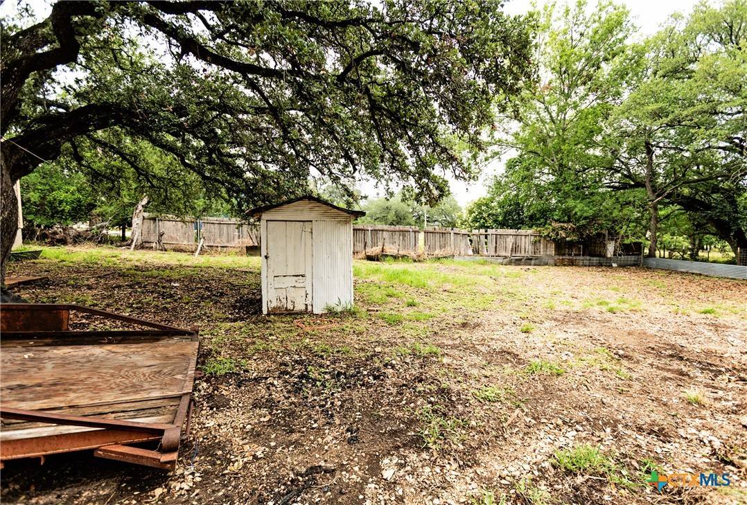 Salado, TX 76571,401 Salado Plaza DR