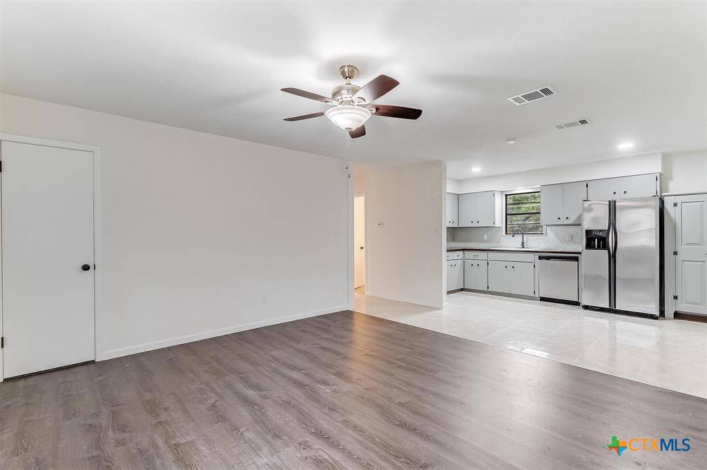 Marble Falls, TX 78654,1206 Hackberry DR