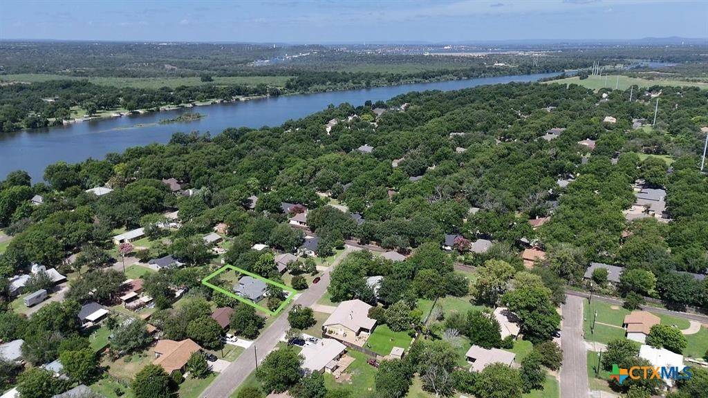Marble Falls, TX 78654,1206 Hackberry DR
