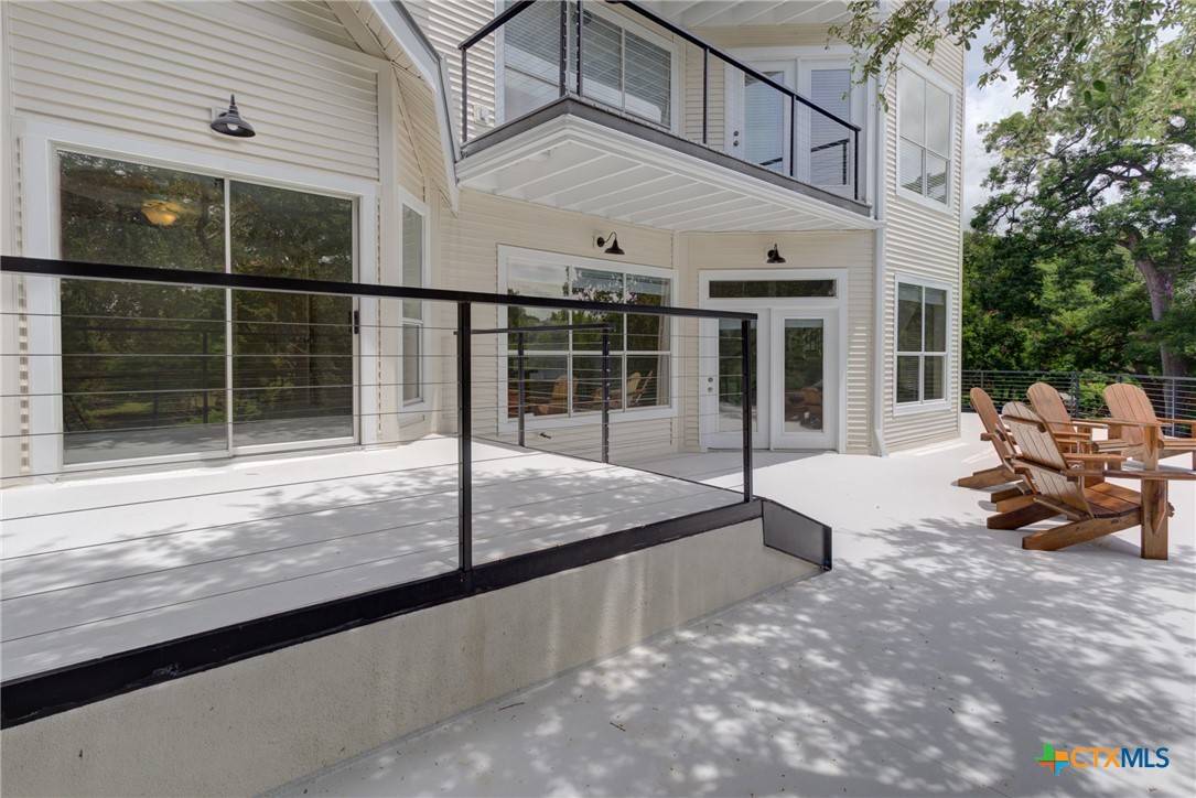 New Braunfels, TX 78130,832 Albert ST