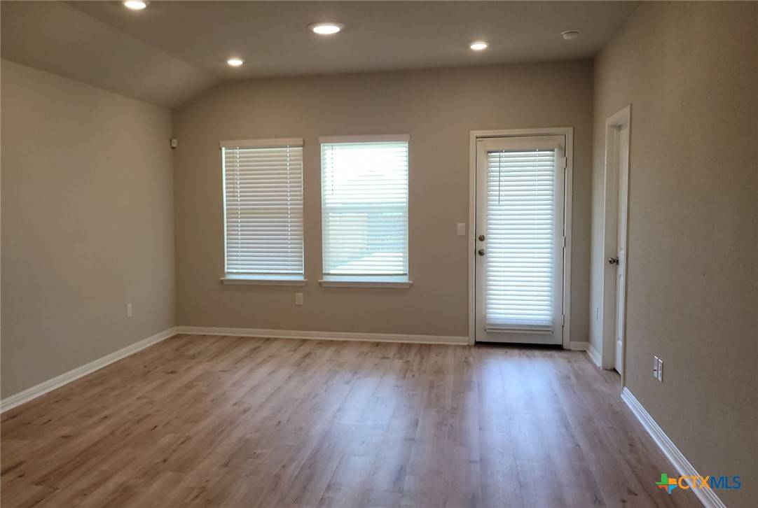 Georgetown, TX 78626,417 Shiner LN