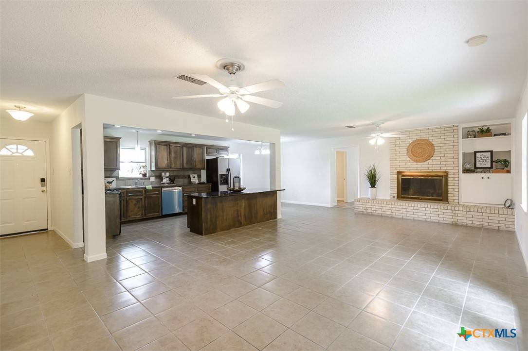 Harker Heights, TX 76548,935 Verna Lee BLVD