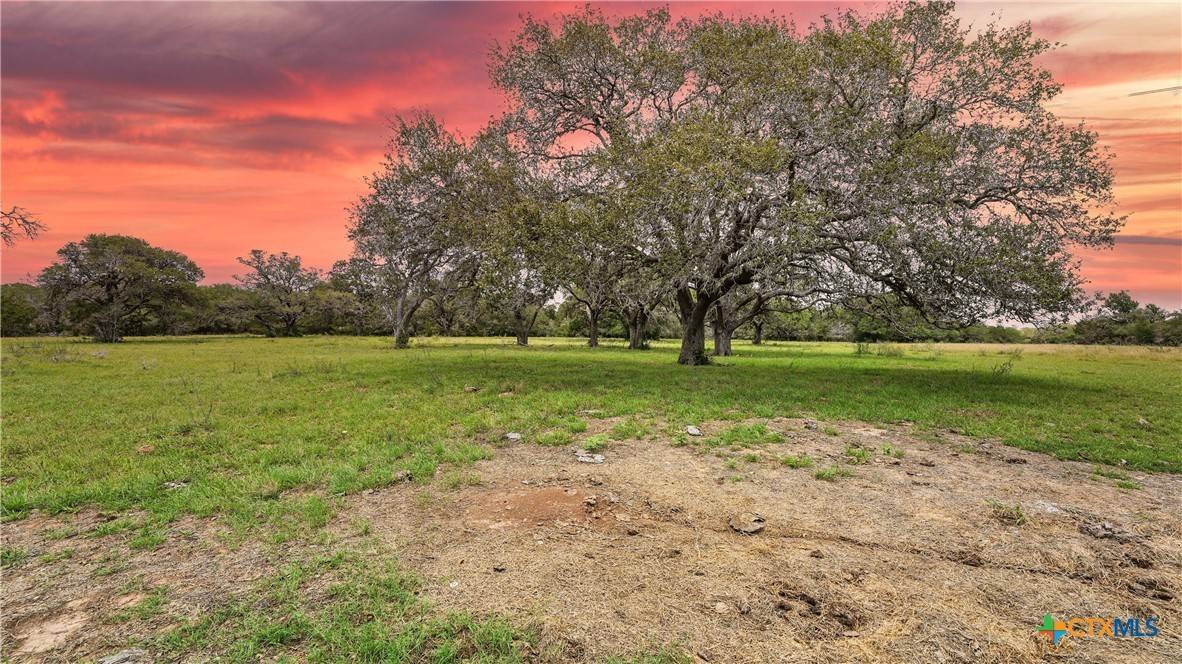 Hallettsville, TX 77964,TBD(II) US Hwy 90a East