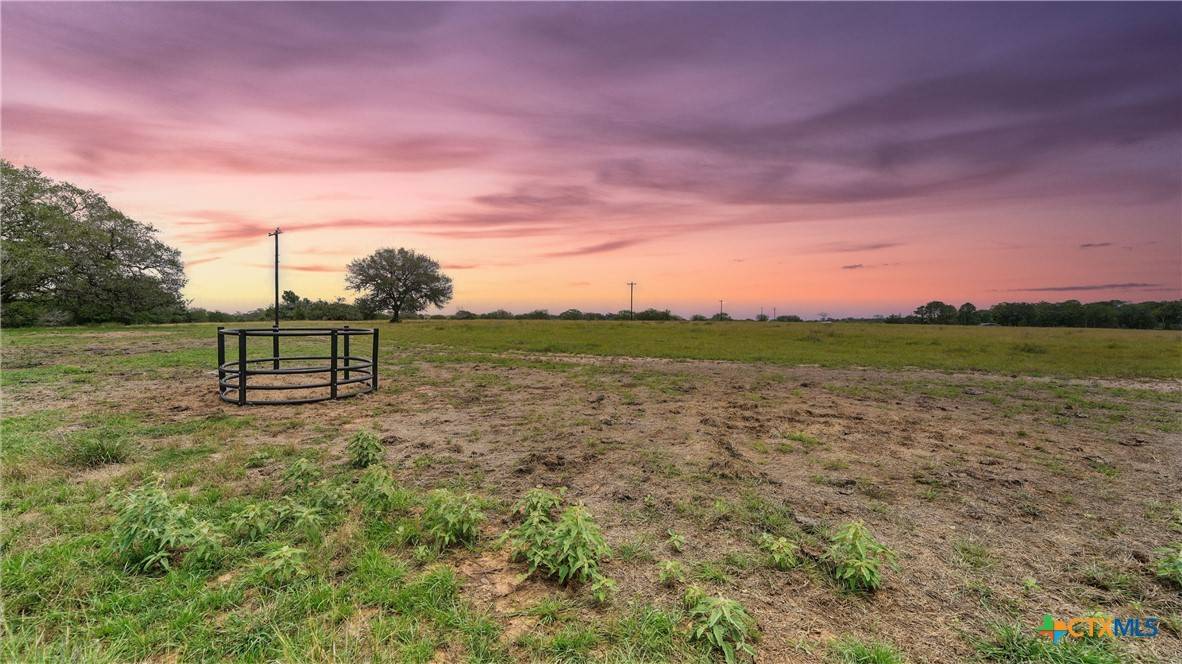 Hallettsville, TX 77964,TBD(II) US Hwy 90a East