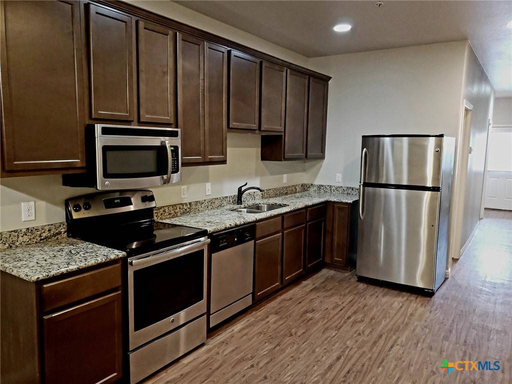 San Marcos, TX 78666,165 S Guadalupe ST #214