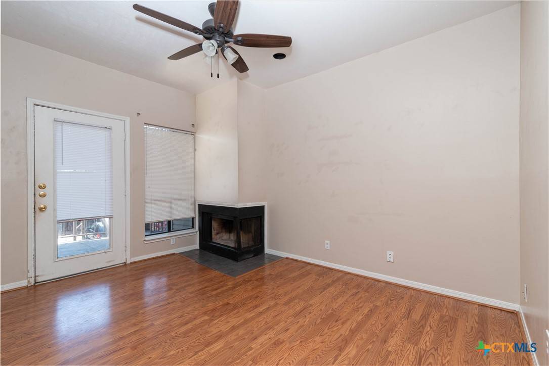 San Marcos, TX 78666,310 Pat Garrison ST