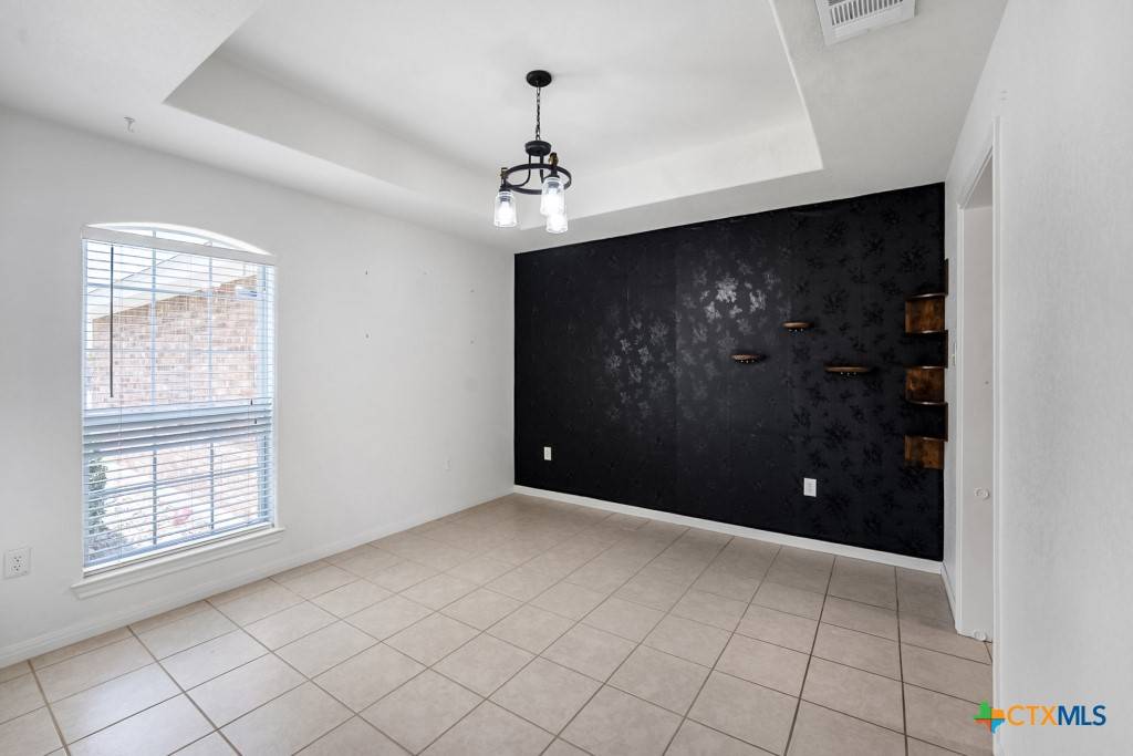 Seguin, TX 78155,637 Topaz AVE
